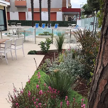 Mare - Valentini Family Village מלון 3*
